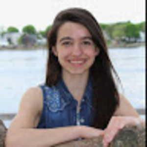 Meet your Posher, Alicia